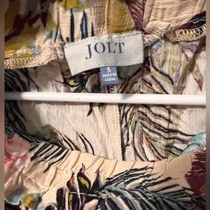 Beautiful floral print lightweight shorts size S